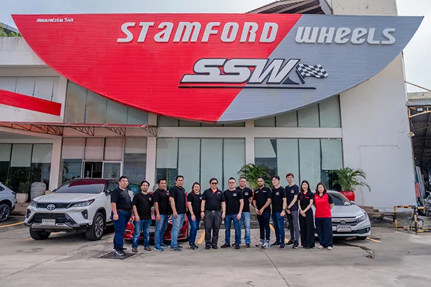 SSW visit - Stamford Tyres team