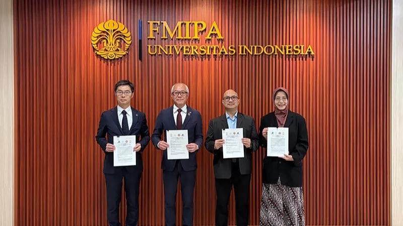Representatives from Bridgestone, Universitas Indonesia, Yokohama City University, and Maebashi Institute of Technology. Photo Credit: Bridgestone
